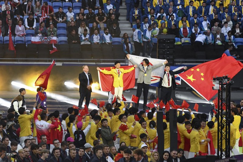 如何给华为无线耳机进行硬件升级？