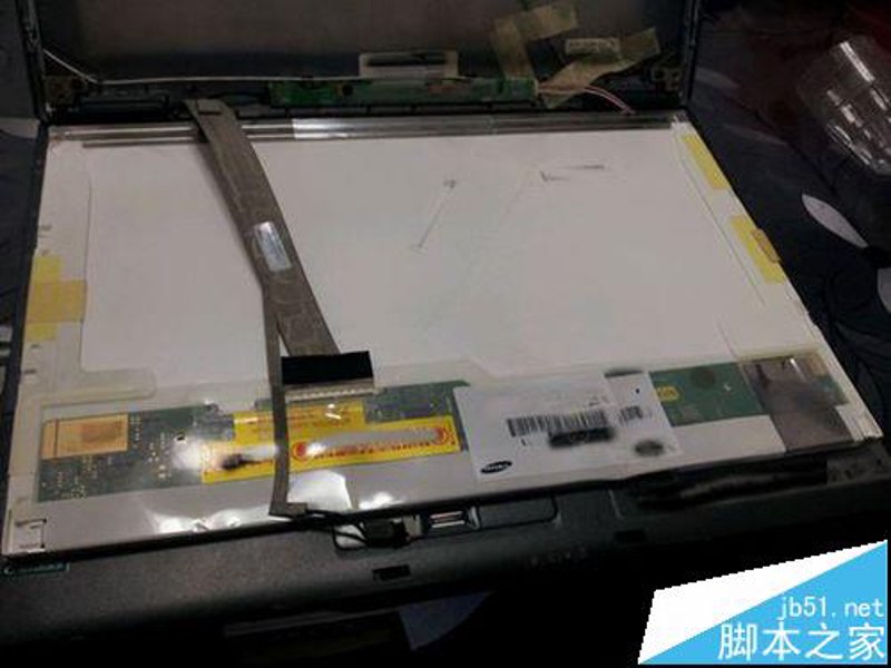 如何给华为耳机进行硬件升级？这不仅能让老设备焕发新生，还能提升音质体验。
